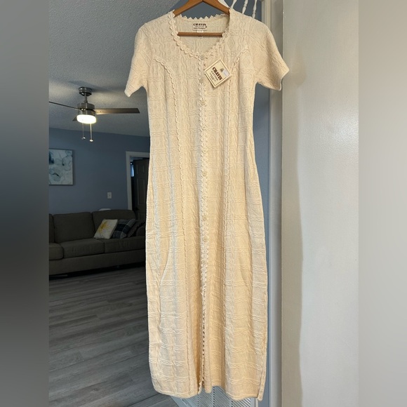 Chavin Dresses & Skirts - NWT CHAVIN Cotton 100% - Short Sleeve Maxi Button Up Dress Size M